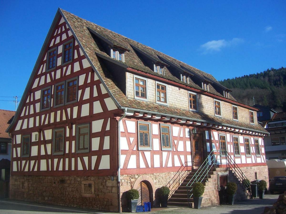 Roter Loewe Bed & Breakfast Heiligkreuzsteinach Eksteriør bilde